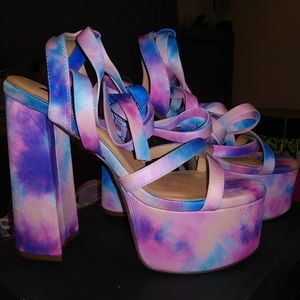 High heel platforms